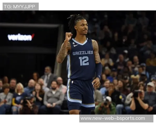 贾莫兰特的崛起之路:从天才少年到NBA明星的奋斗历程 贾莫兰特的崛起之路:从天才少年到NBA明星的奋斗历程